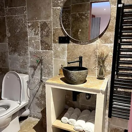 Lejlighed La Suite, Avec Jacuzzi & Sauna Muret